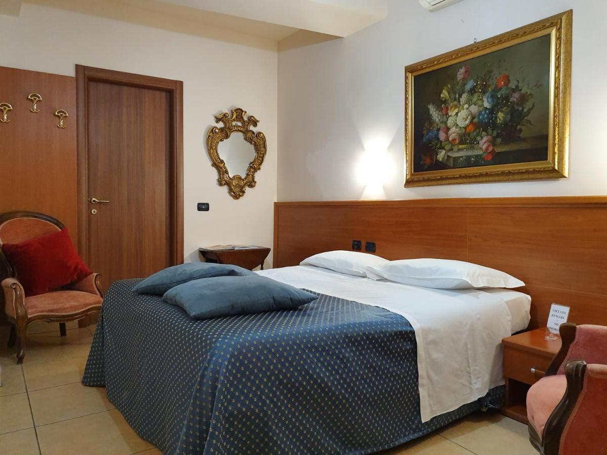 Hotel San Giorgio Bergamo Exteriér fotografie